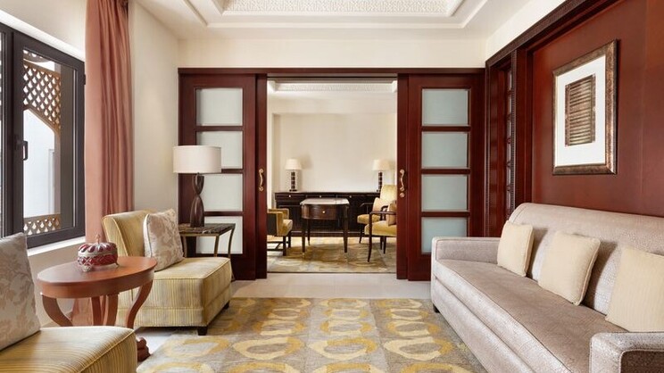 Shangri-La Al Husn, Muscat